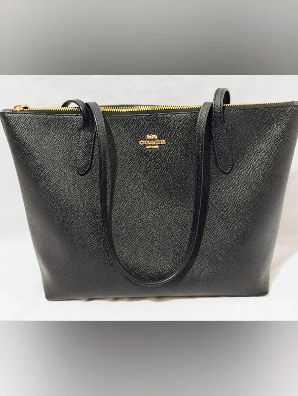 Coach Gallery Cross-grain Leather Zip Top Tote